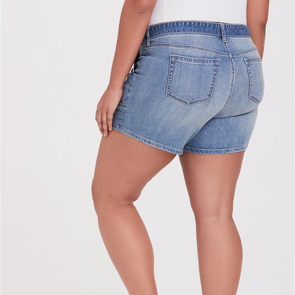 🆕High Rise Mid Short - Light Wash with Sash 22w - Picture 4 of 6